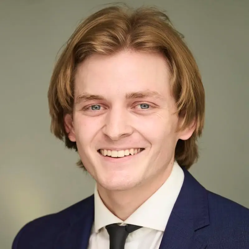 daniel-headshot